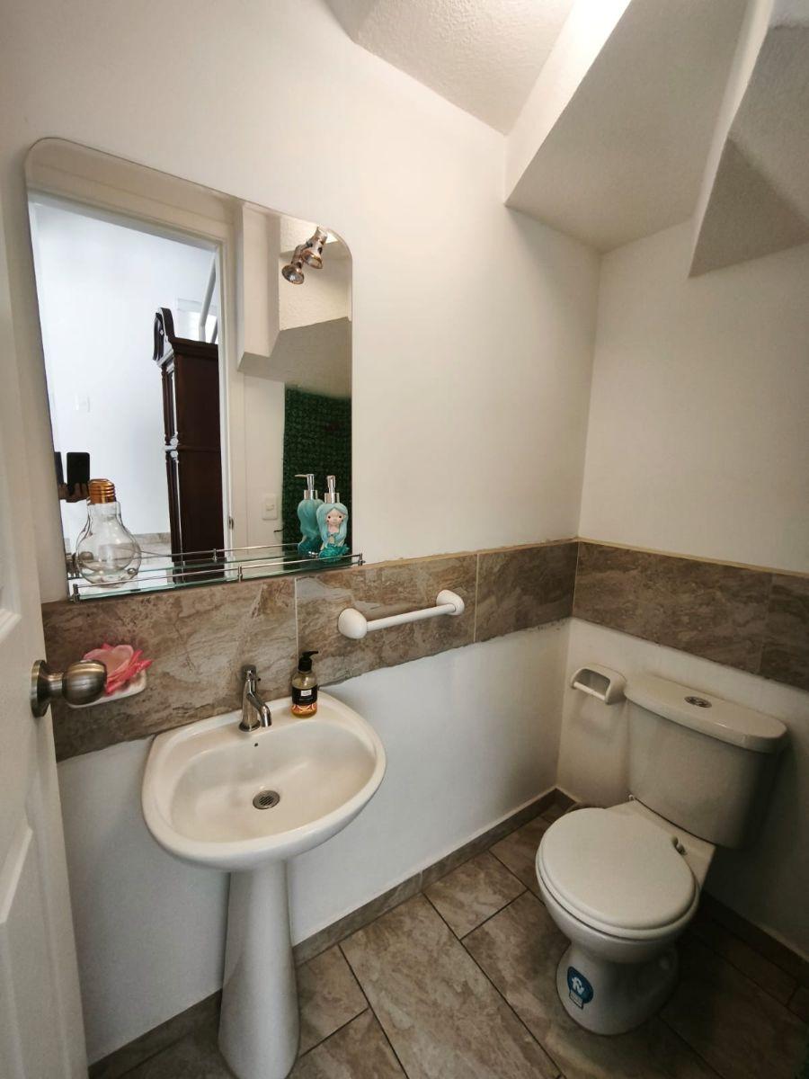 Casa de 85 m² con 3 Habitaciones en Venta en Pomasqui. Provincia de Pichincha — imagen 6