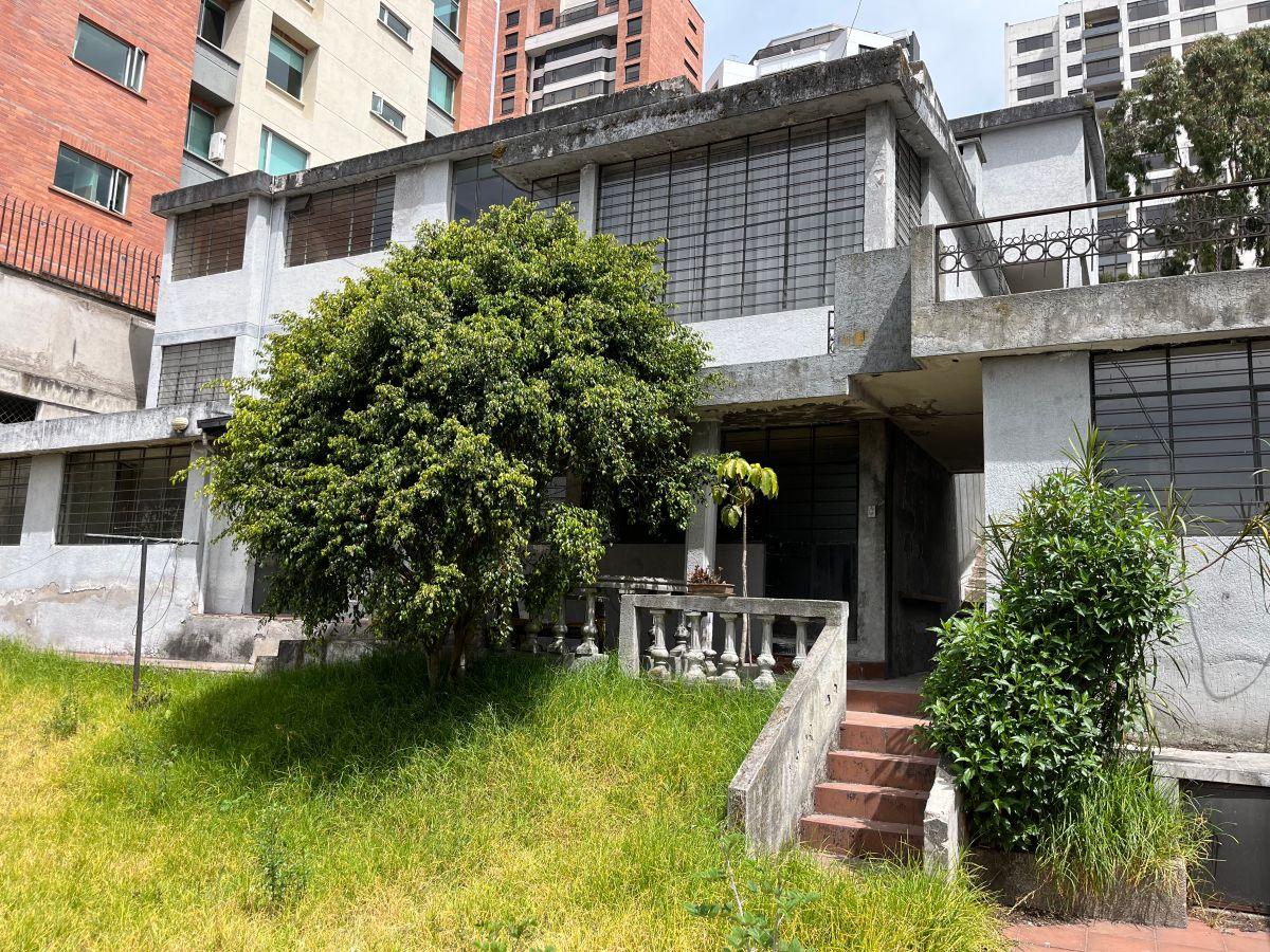 Quito Tenis Terreno de Venta Oportunidad Apto Para Constructores — imagen 9