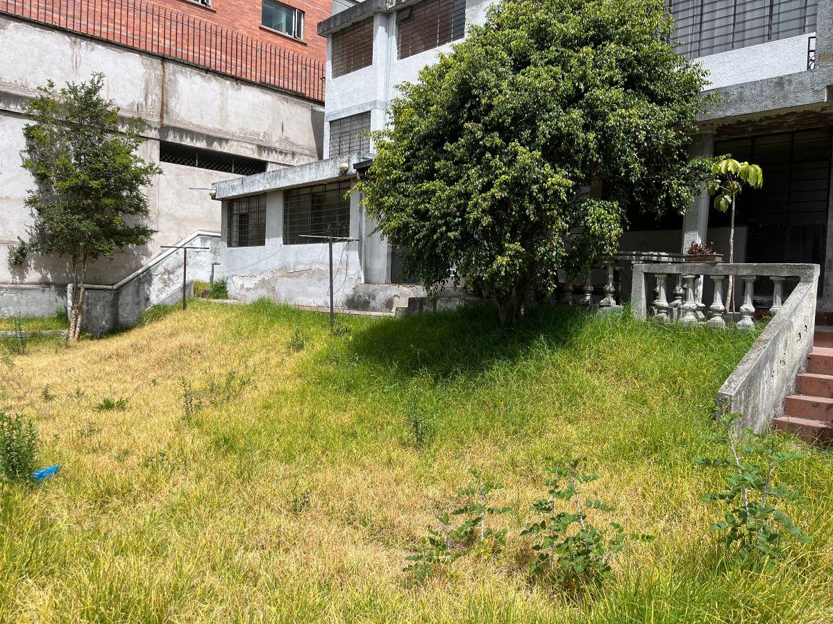 Quito Tenis Terreno de Venta Oportunidad Apto Para Constructores — imagen 8