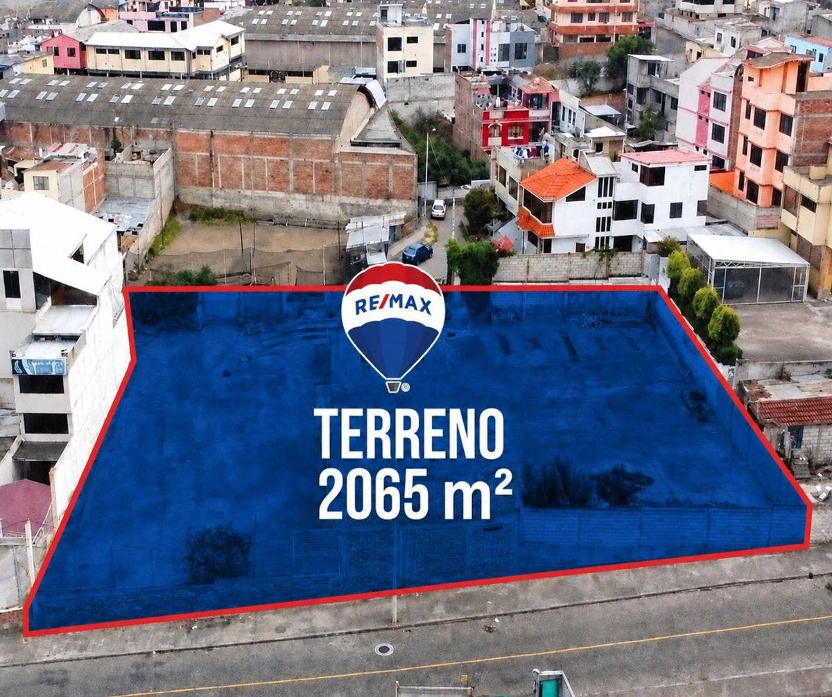 Terreno Tras El El Supermercado El Coral, Tungurahua — imagen 4