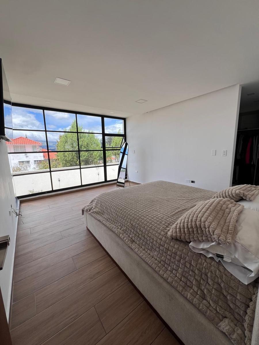 Casa en Venta Sector Conocoto Urbanizacion Ex Lasallanos Valle de Los Chillos — imagen 8