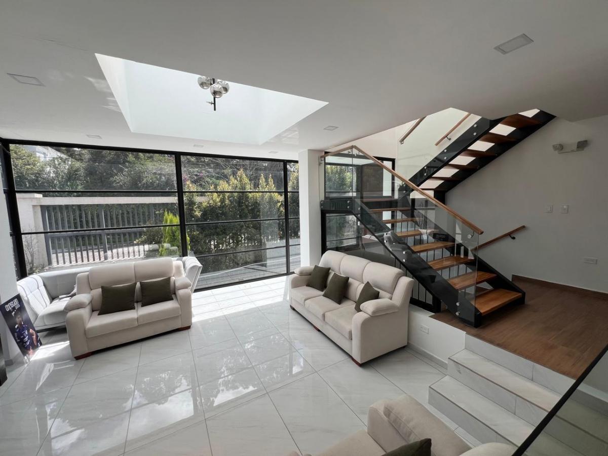 Casa en Venta Sector Conocoto Urbanizacion Ex Lasallanos Valle de Los Chillos — imagen 7