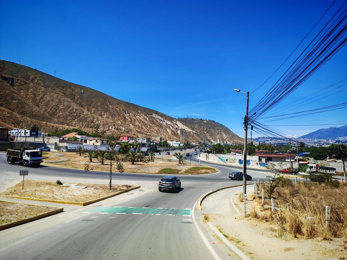 Oportunidad, $160.000 Terreno de 1970 m² en Venta en San Antonio. en Av Principal, 50 m Frente — imagen 6