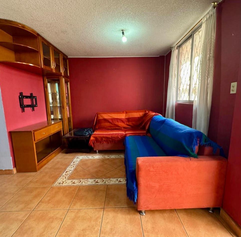 Casa Familiar en Venta – Conjunto Privado en Calderón, Quito Norte — imagen 9