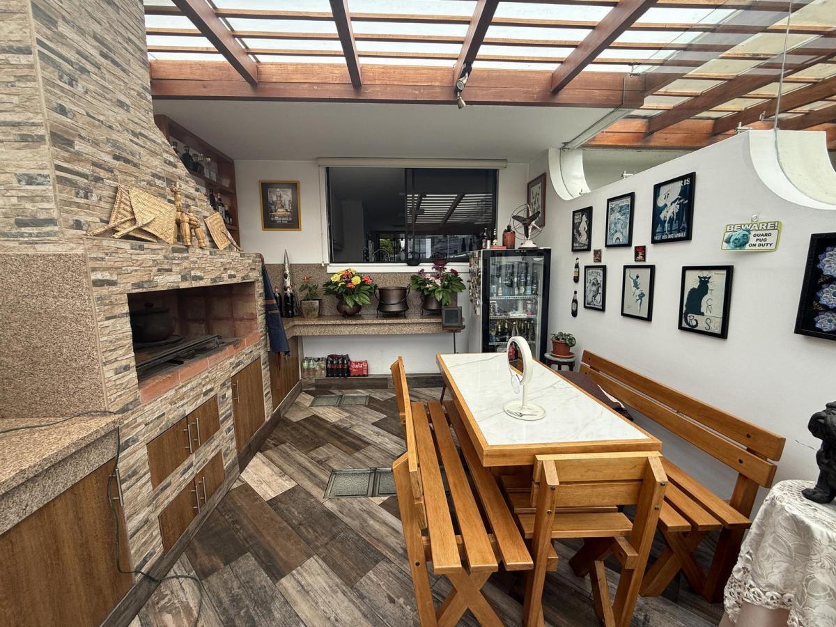 Casa Amplia en Venta, 3 Hab, Sector Amagasí del Inca — imagen 6