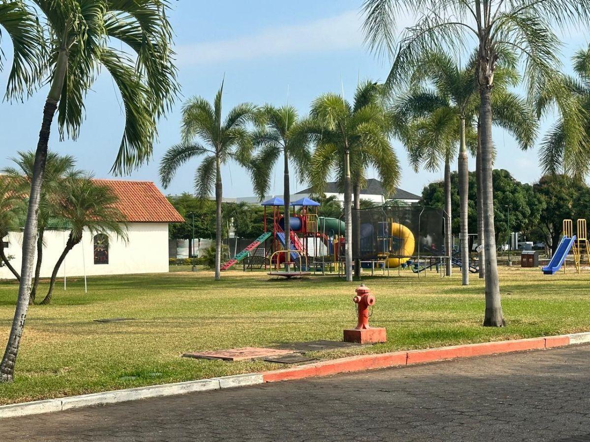 Venta de Terreno Via Samborondón/isla Mocolí. Guayas — imagen 3