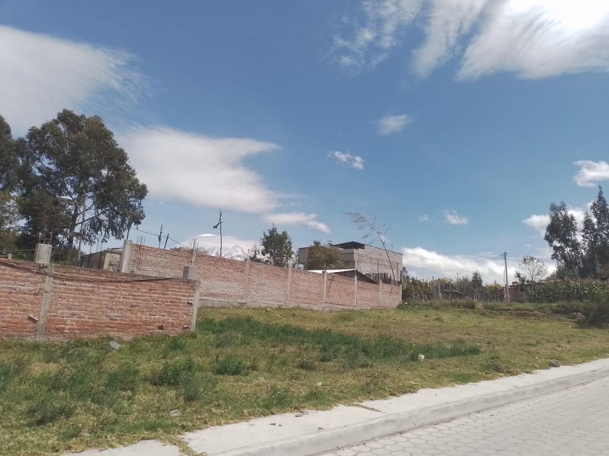 Terreno Esquinero en San Andres Barrio La Panaderia, Chimborazo — imagen 3