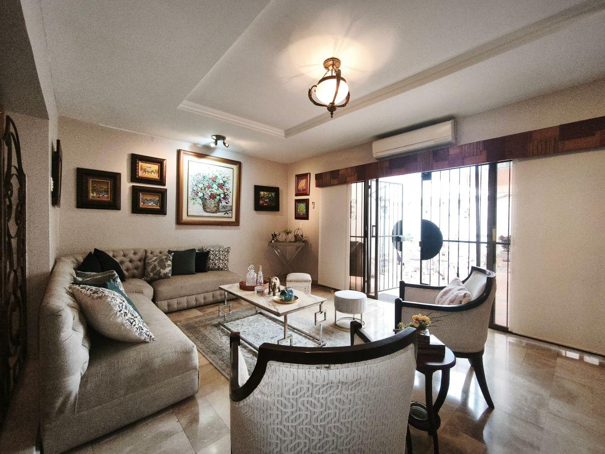 Casa de Una Planta en Venta en Urdesa Central con 600 m² de Área atrás del Nuevo Súpermaxi, Guayas — imagen 4