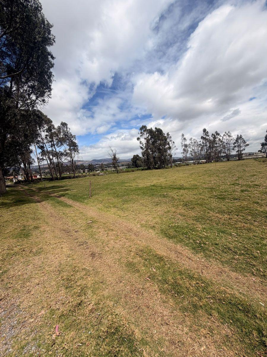 Terreno de 59000 m² en Venta en El Norte de Latacunga, Cotopaxi — imagen 6