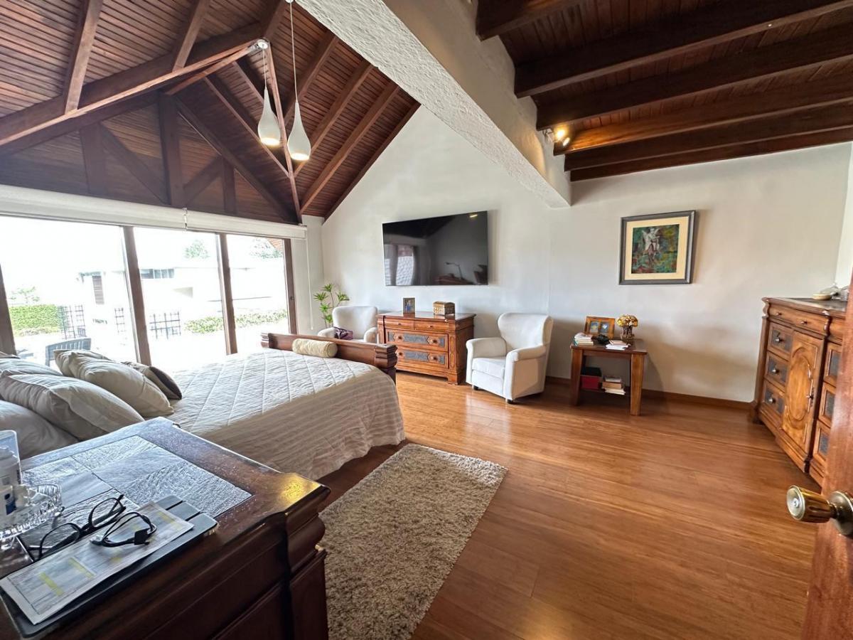 Casa en Monteserrín — imagen 6