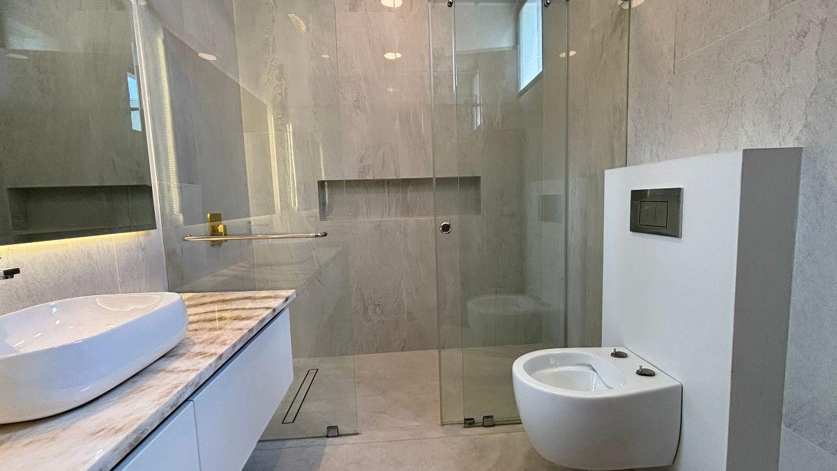 Moderna Casa Junto Al Lago en Venta | Blue Bay – Isla Mocolí, Guayas — imagen 8