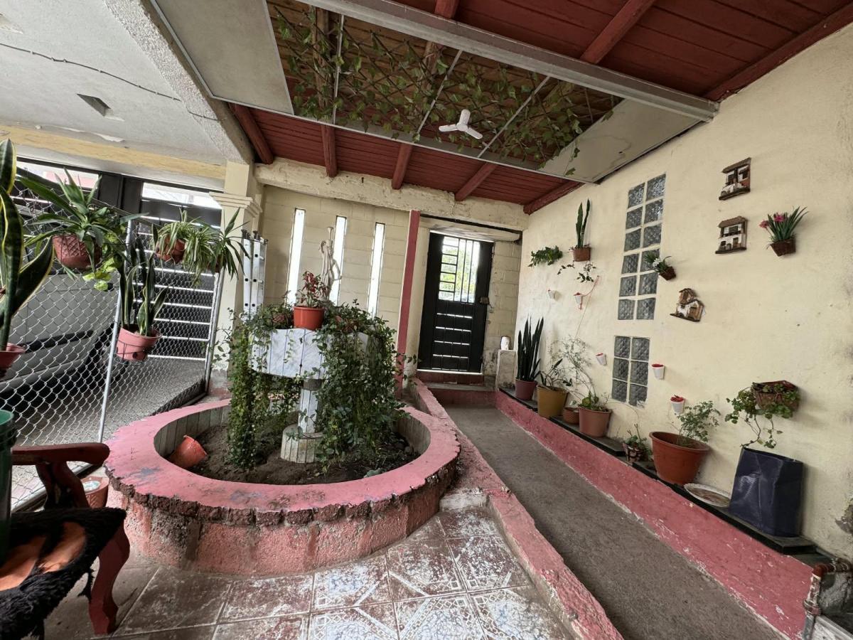 Venta Casa de Oportunidad de Contado – 268 m² + Departamento Independiente – Pusuquí — imagen 6