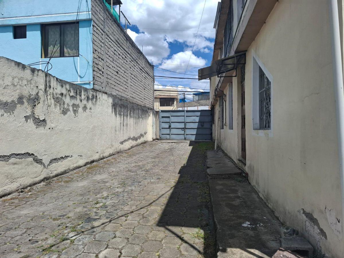 Vendo Casa en El Sur, Sector Estadio del Aucas a 1 Cuadra. Provincia de Pichincha — imagen 10