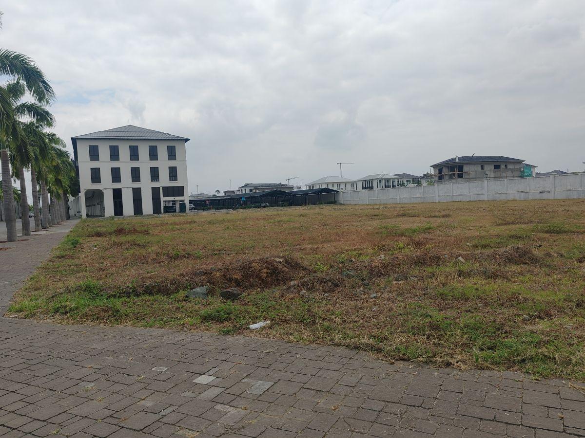 Terreno Comercial en Venta de 3.740 m² en Vía a Samborondón Km 10, Nuevo Samborondon, Guayas — imagen 10
