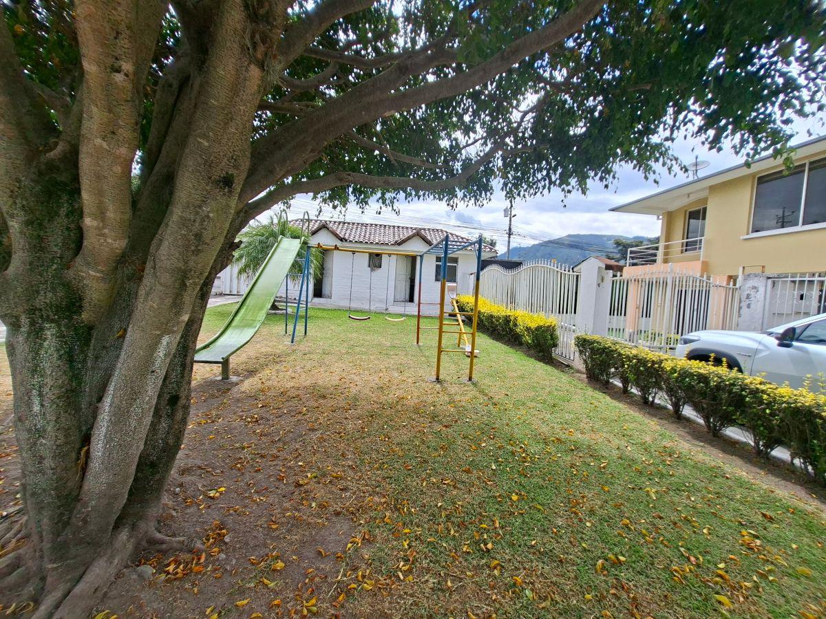 Venta de Casa Valle de Los Chillos — imagen 9