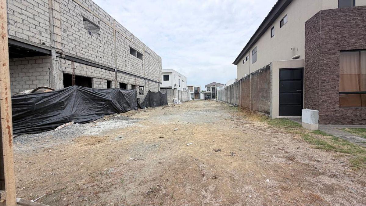 Terreno en Isla Celeste de 225 m² en Venta en Urbanización de Samborondón, Guayas — imagen 7