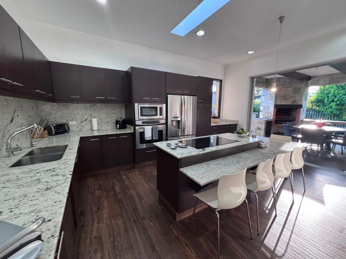 Venta de Casa en Valle de Los Chillos de Una Sola Planta — imagen 8