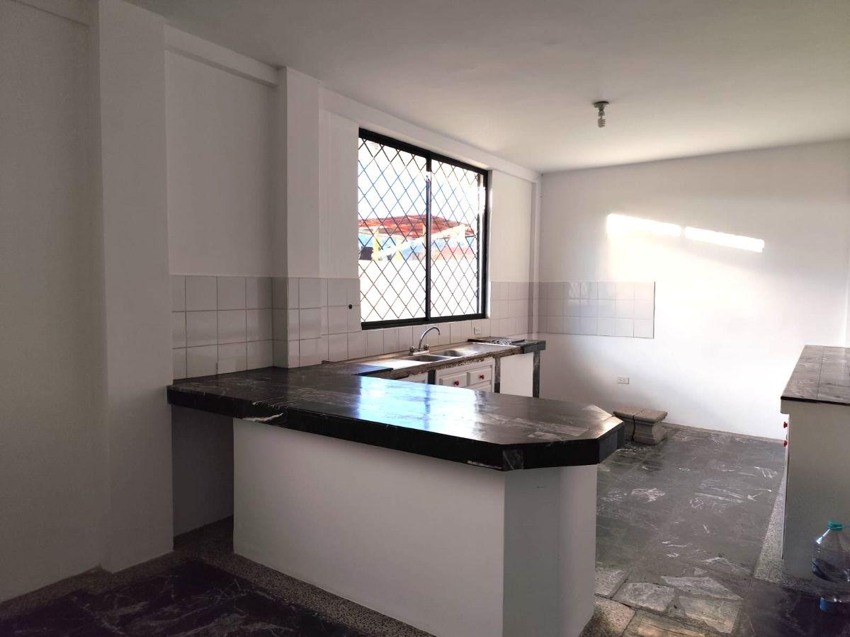 Casa de Oportunidad en Urb. Los Ángeles, Los Chillos — imagen 3
