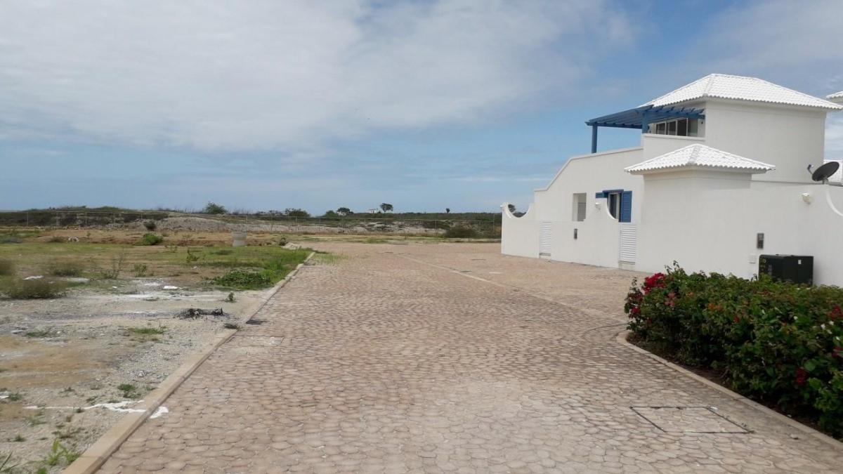 Vendo Casa de Dos Plantas en Bahía Muyuyo, Guayas — imagen 3