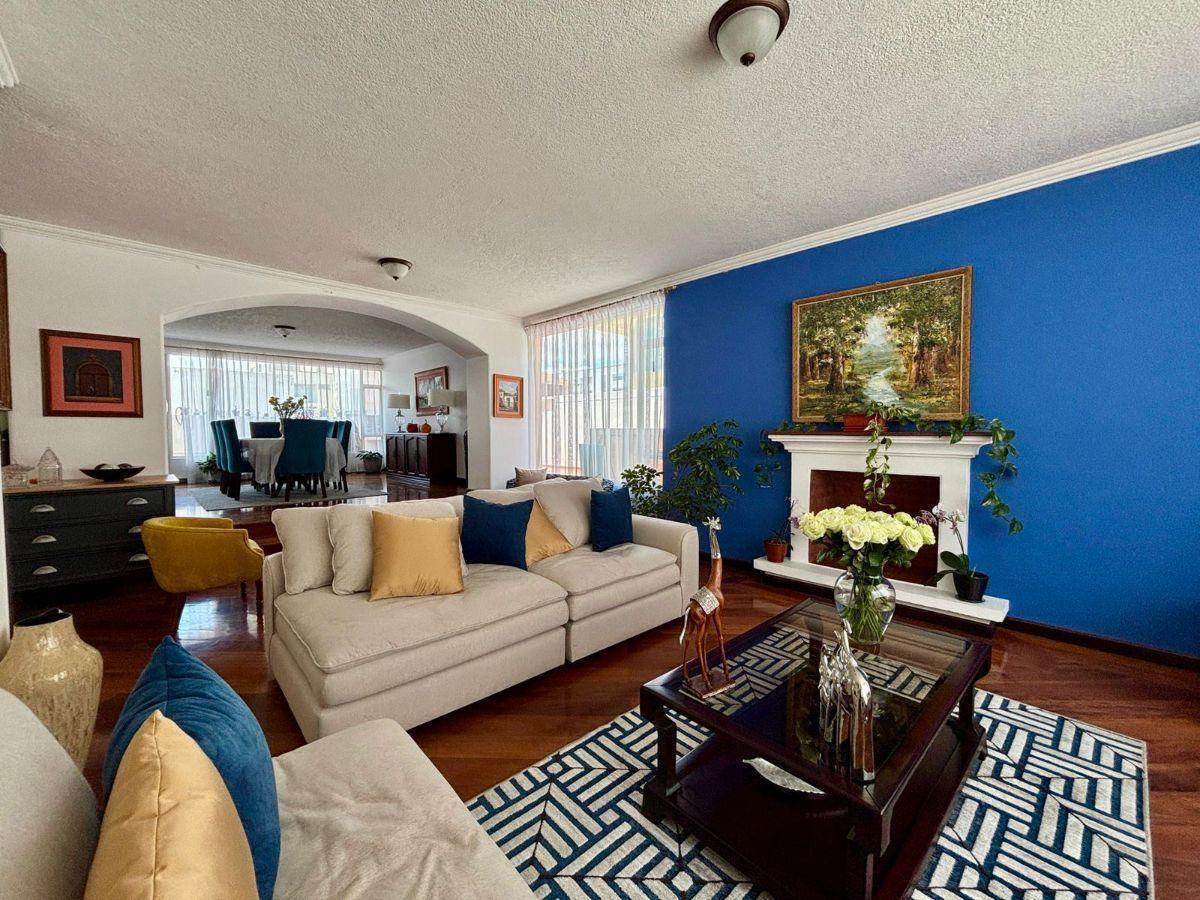 En Venta – Casa + Departamento en Amagasí del Inca — imagen 9