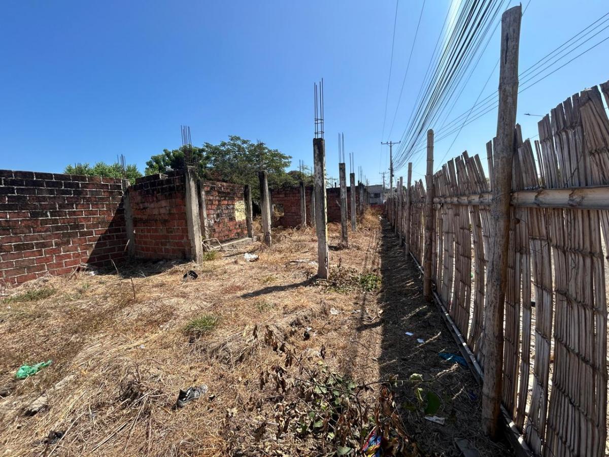 Vendo Terreno en Urbanización Marbella, Guayas — imagen 4
