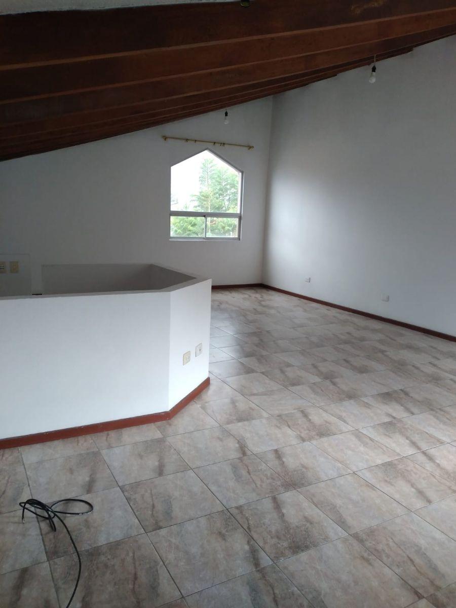 Vendo Linda Casa, Sector Cemexpo — imagen 4