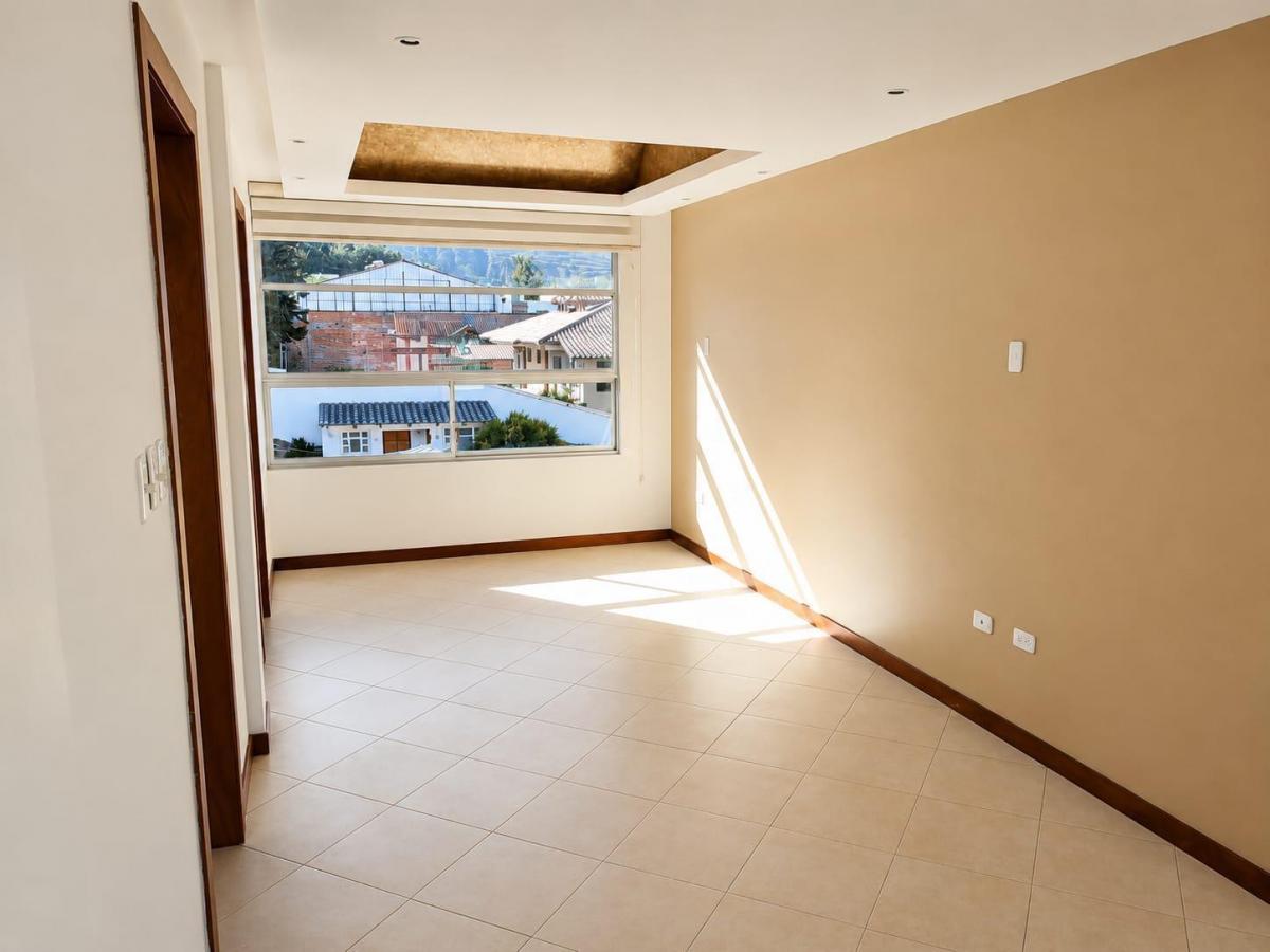 Casa en Mitad del Mundo, Conjunto Portal del Oasis, San Antonio de Pichincha — imagen 6
