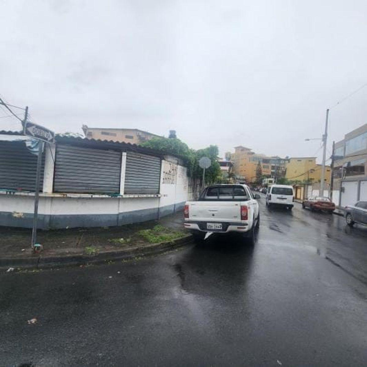 Vendo Terreno a Una Cudra de La Av Juan Tanca Marengo, Guayas — imagen 4