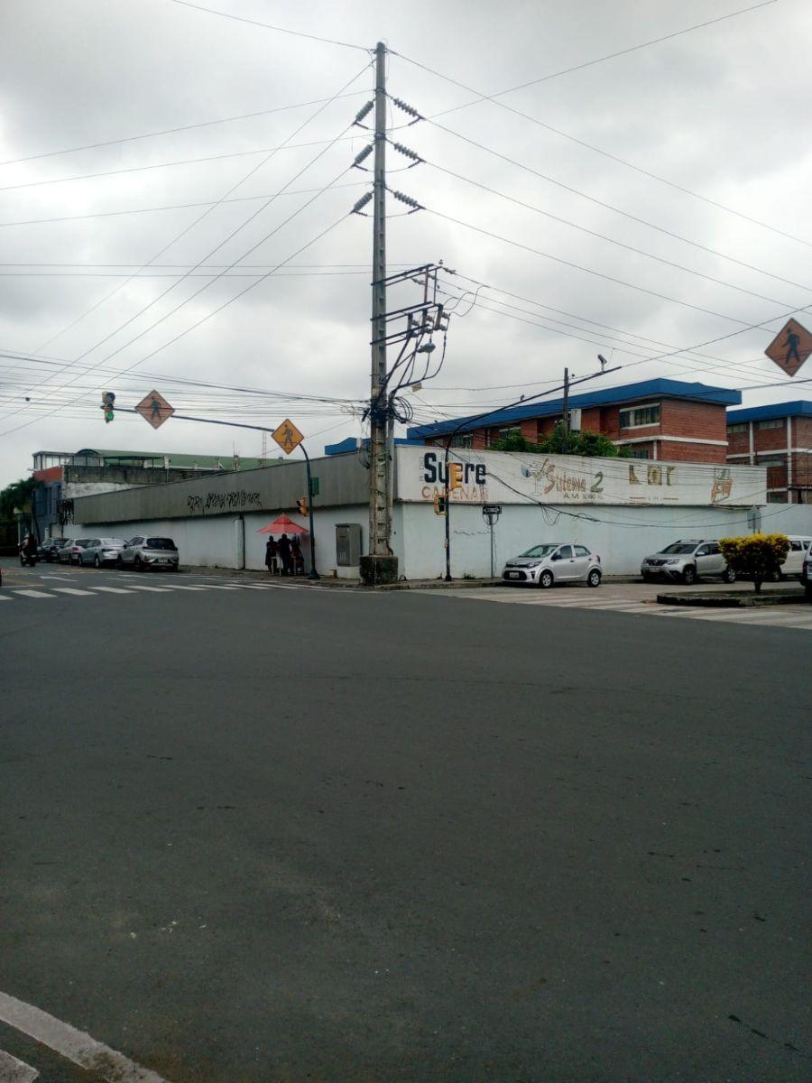 Vendo Terreno 1452 m² a Una Cuadra Av Fco de Orellana, Guayas — imagen 3