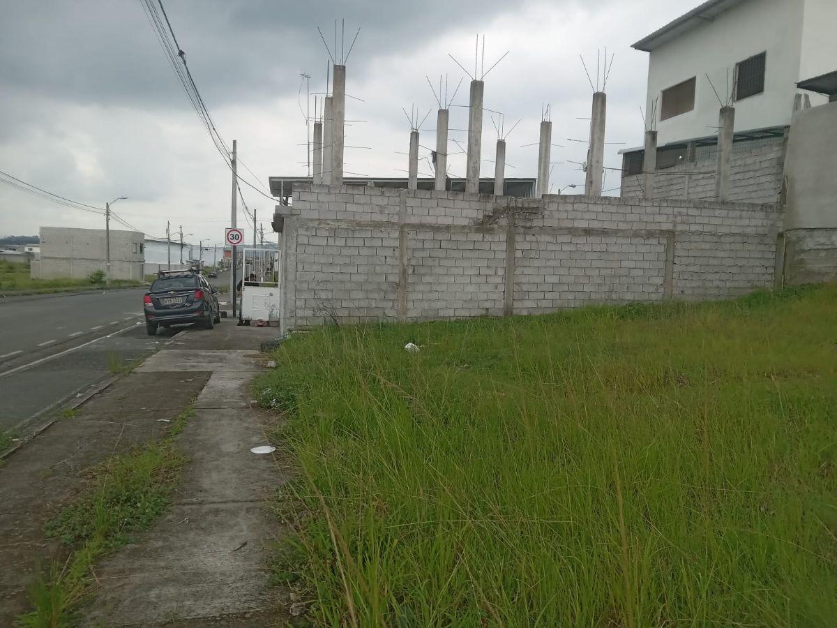 Terreno Esquinero en Venta en Mi Lote 1, Guayas — imagen 4
