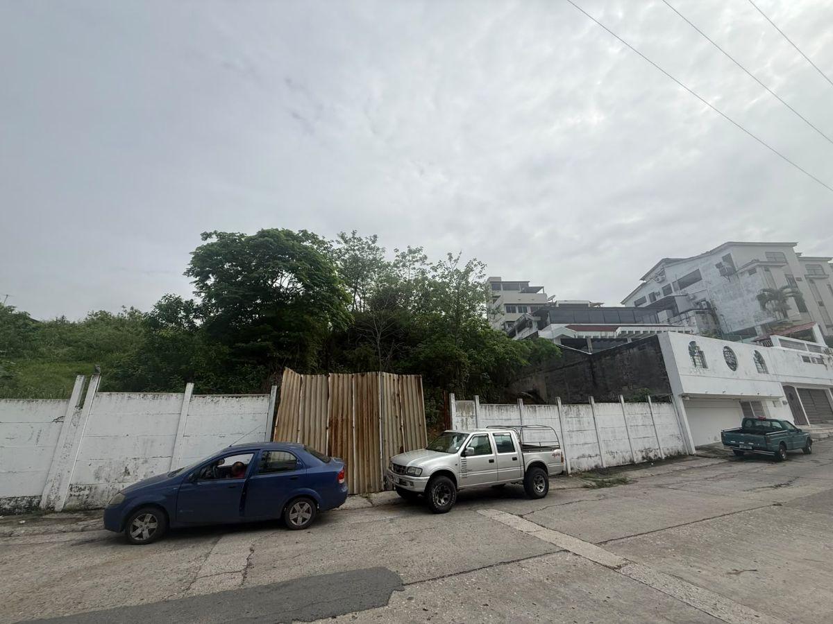 Urdesa, Lomas de Urdesa, Vendo Lindo Terreno. Guayas — imagen 5