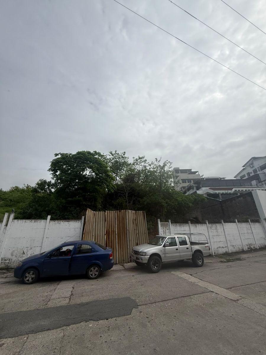 Urdesa, Lomas de Urdesa, Vendo Lindo Terreno. Guayas — imagen 4