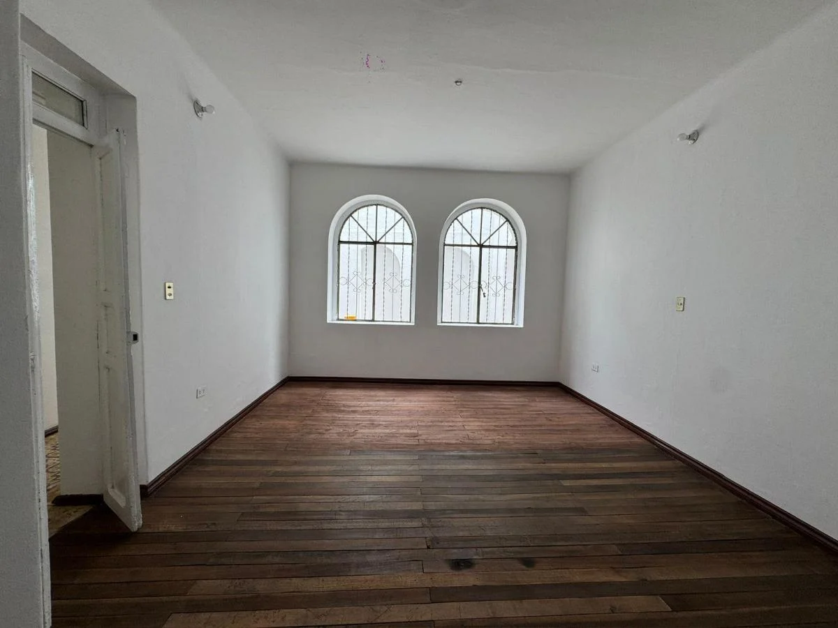 Casa Comercial en Venta Av America — imagen 3