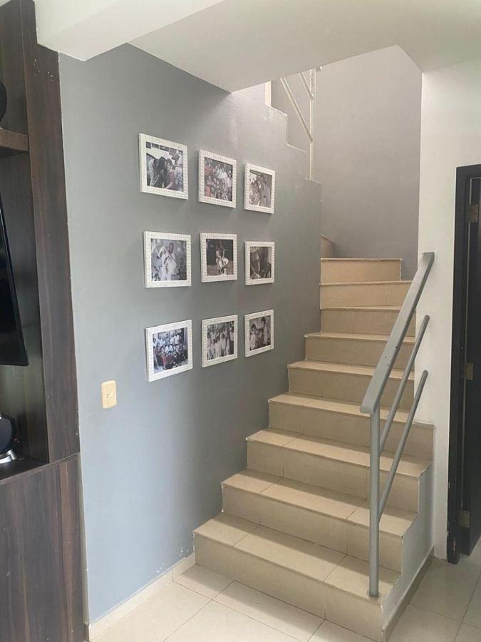 Linda Casa en Venta en La Cristalina de Ciudad Celeste. Guayas — imagen 10