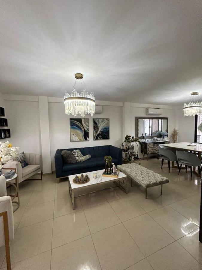 Linda Casa en Venta en La Cristalina de Ciudad Celeste. Guayas — imagen 8