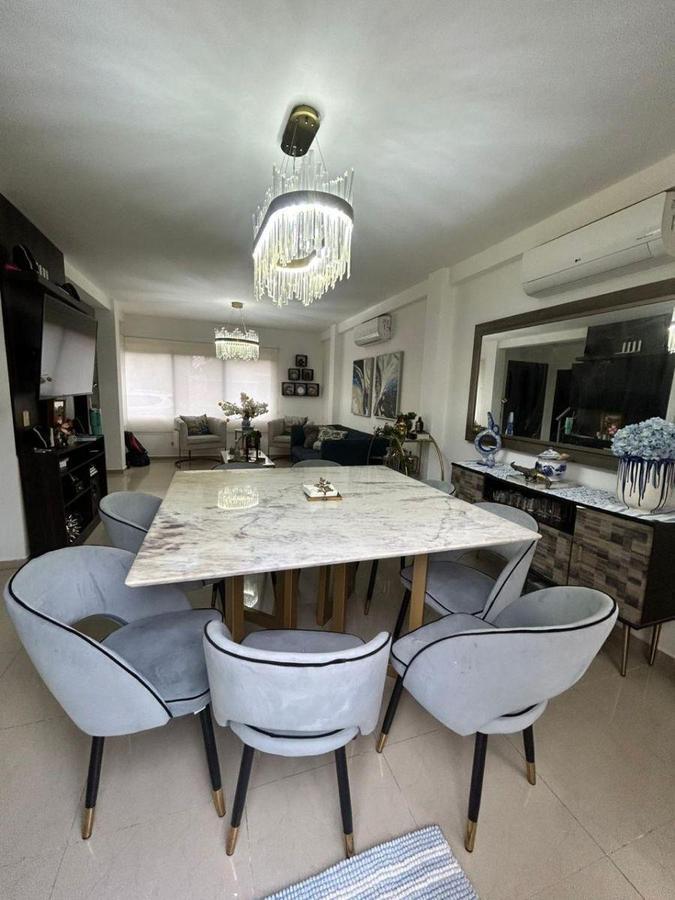 Linda Casa en Venta en La Cristalina de Ciudad Celeste. Guayas — imagen 6