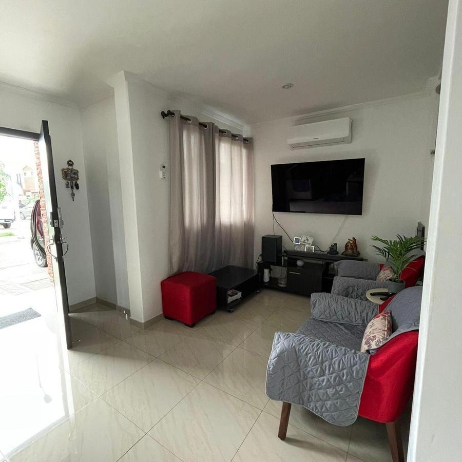 Acogedora Casa en Venta en Napoli, Guayas — imagen 9