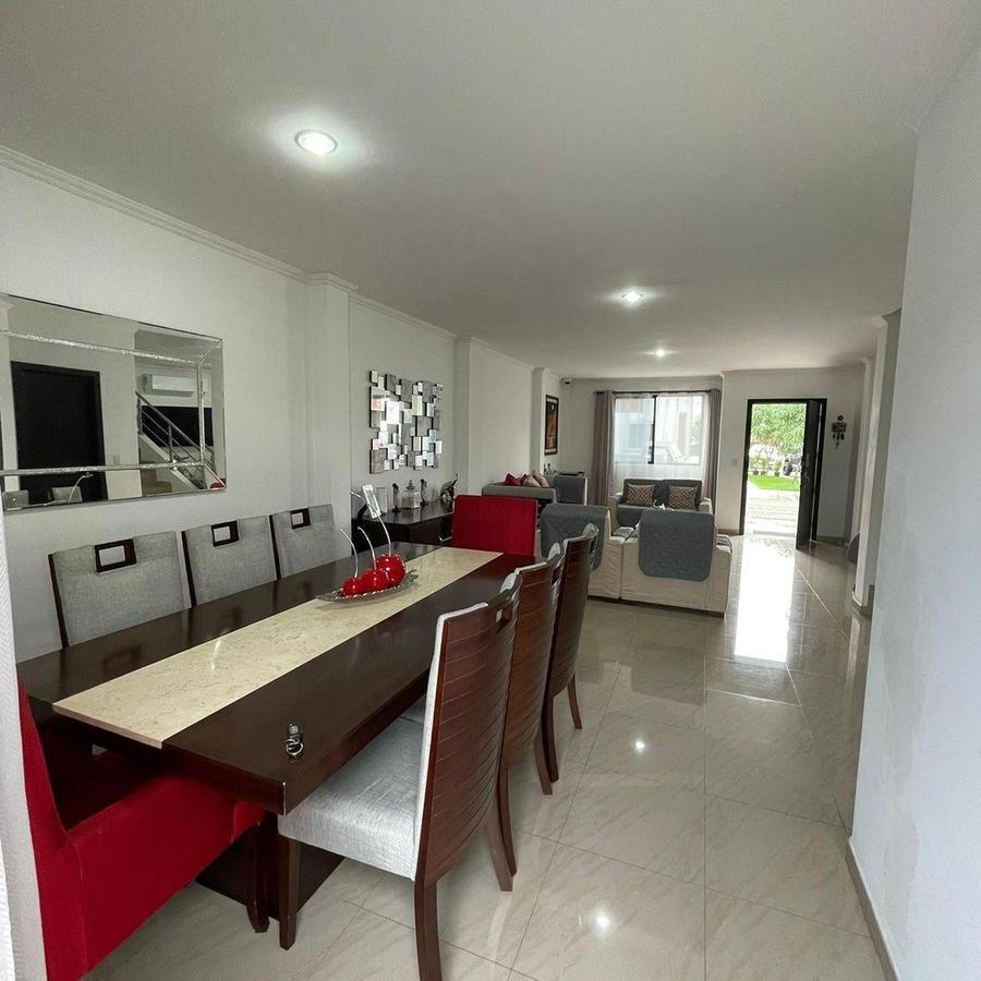 Acogedora Casa en Venta en Napoli, Guayas — imagen 7