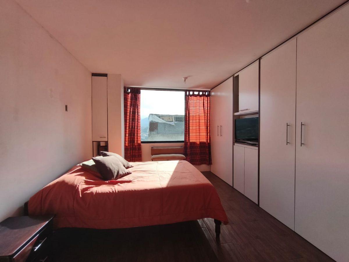 Casa Rentera en Venta Calderón Zona Plan de Vivienda Ecuador 2 Departamentos + 2 Mini Departamentos. Provincia de Pichincha — imagen 3