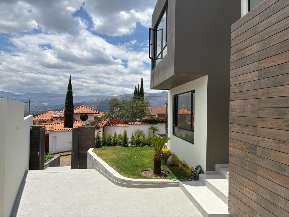 Casa Moderna de 3 Dorm. en Venta – San Juan Alto de Cumbayá — imagen 10