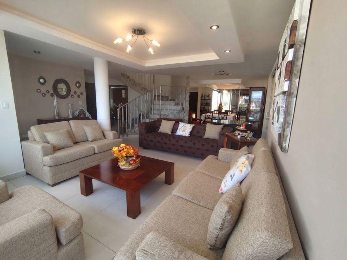 Venta Casa en Tumbaco, Conjunto La Cascada, Seguridad 24/7, 234 m² — imagen 8
