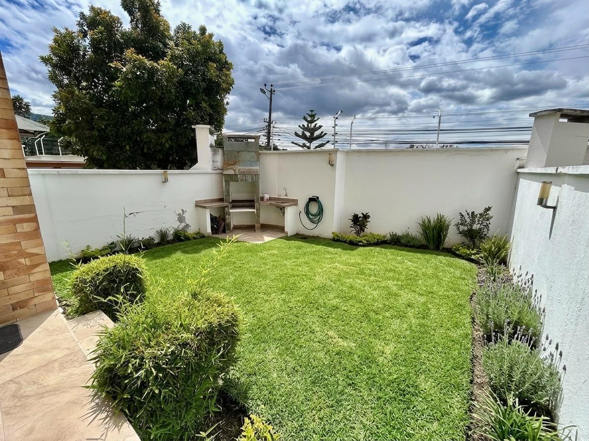Vendo Casa de Oportunidad en Cumbaya — imagen 7
