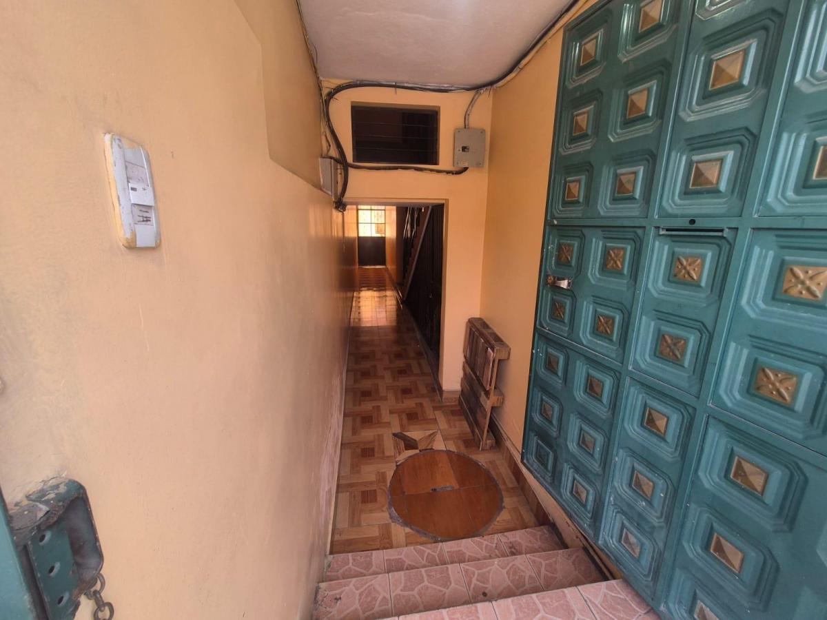 Casa Rentera con 6 Departamentos y 2 Locales en Venta – La Michelena — imagen 9