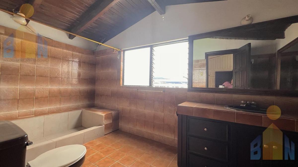 Casa Comercial en Venta – Sector Gaspar de Villarroel — imagen 6