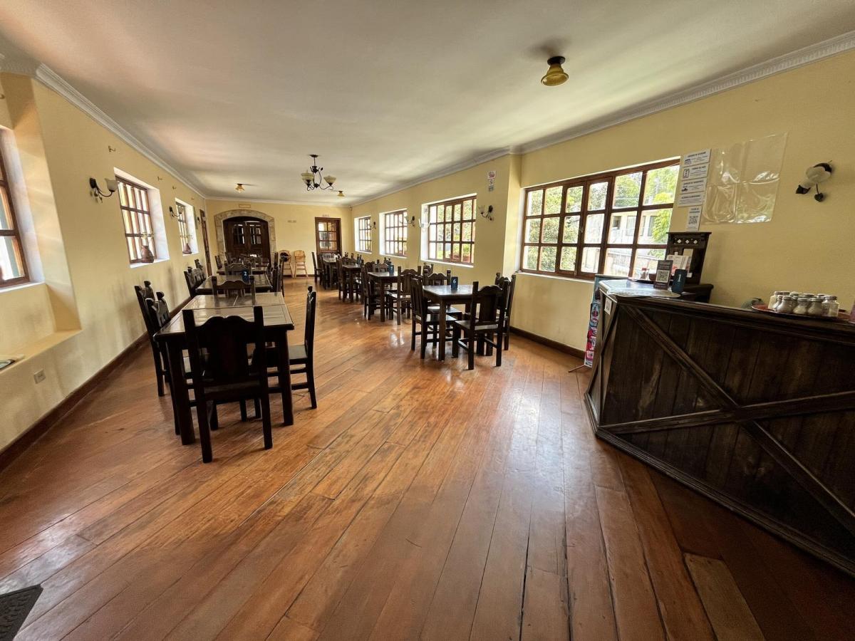 Casa Comercial con Piscina Termal de Venta en La Merced — imagen 8