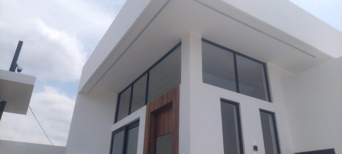 Casa Moderna y Totalmente Domotizada en Venta – Portoviejo, Manabí — imagen 10