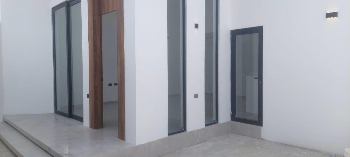 Casa Moderna y Totalmente Domotizada en Venta – Portoviejo, Manabí — imagen 5