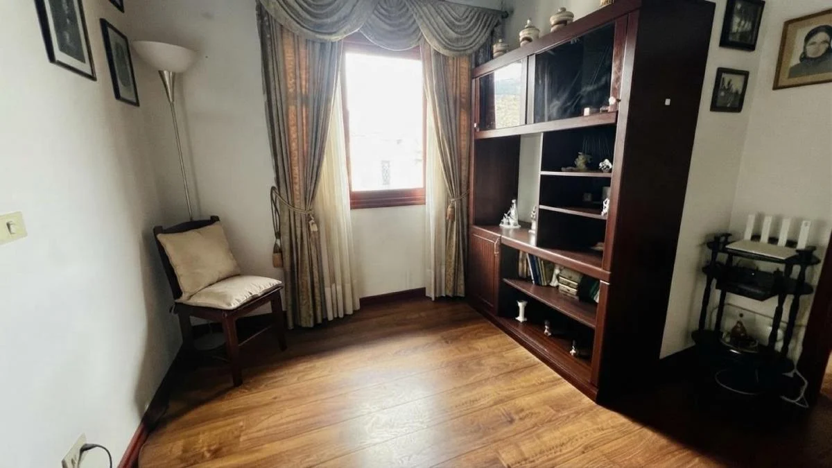 Casa Av Real Audiencia Conjunto Barcino 1 — imagen 3
