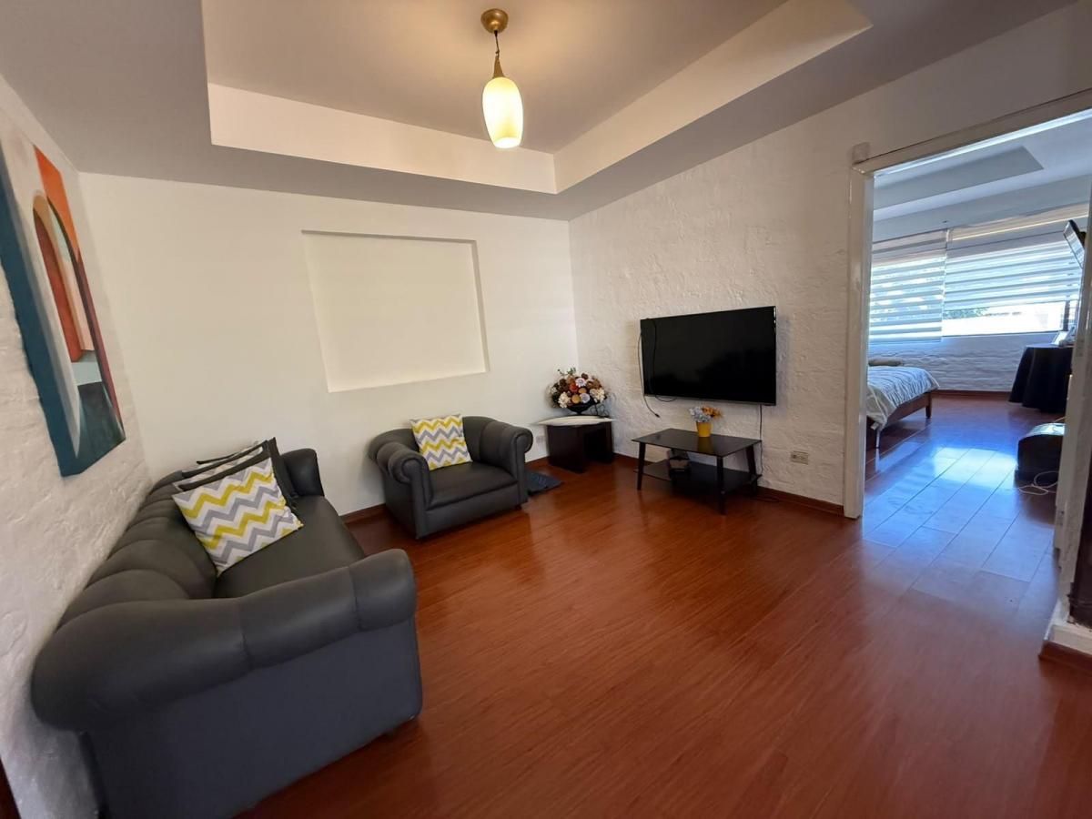 Casa de Venta de 580 m Dentro de Urbanización en Conocoto — imagen 10