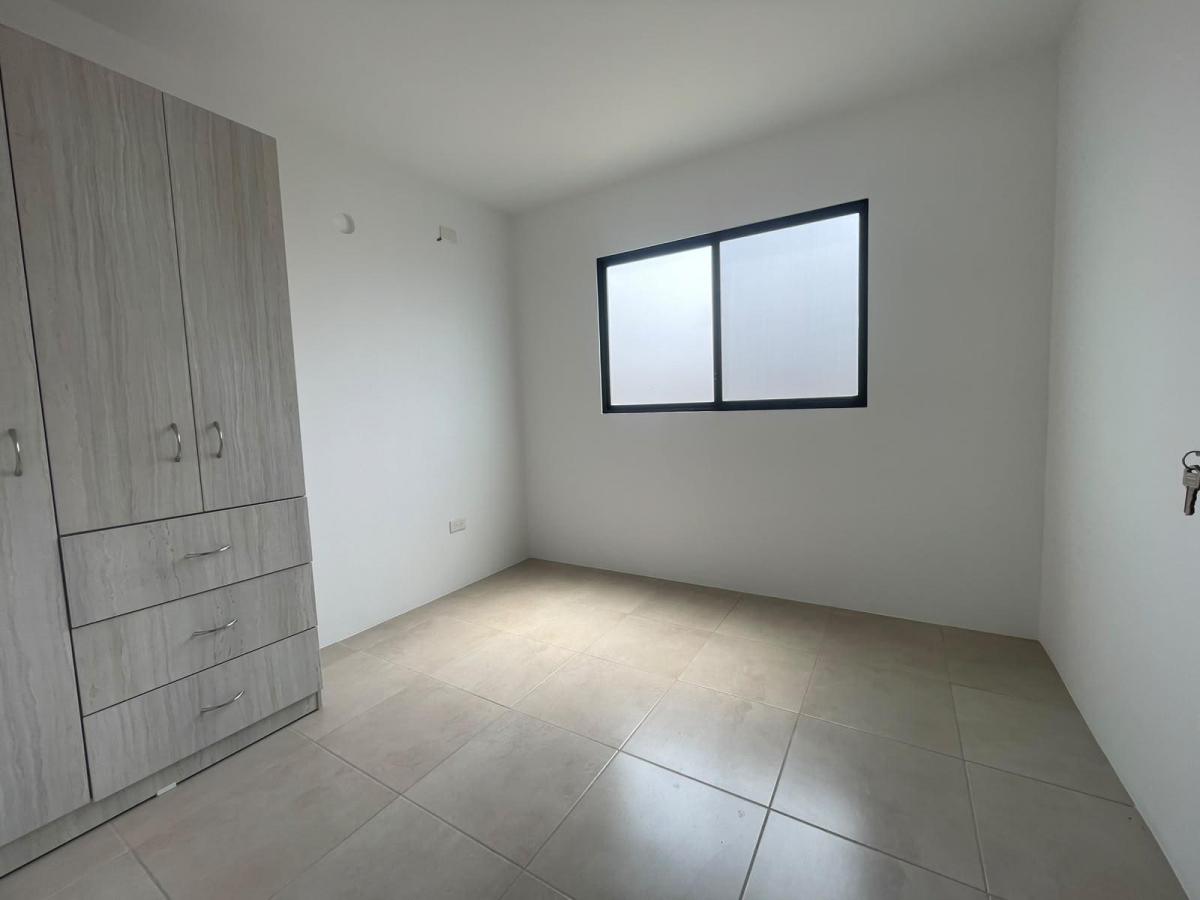Casa en Urbanización Los Prados, Guayas — imagen 3